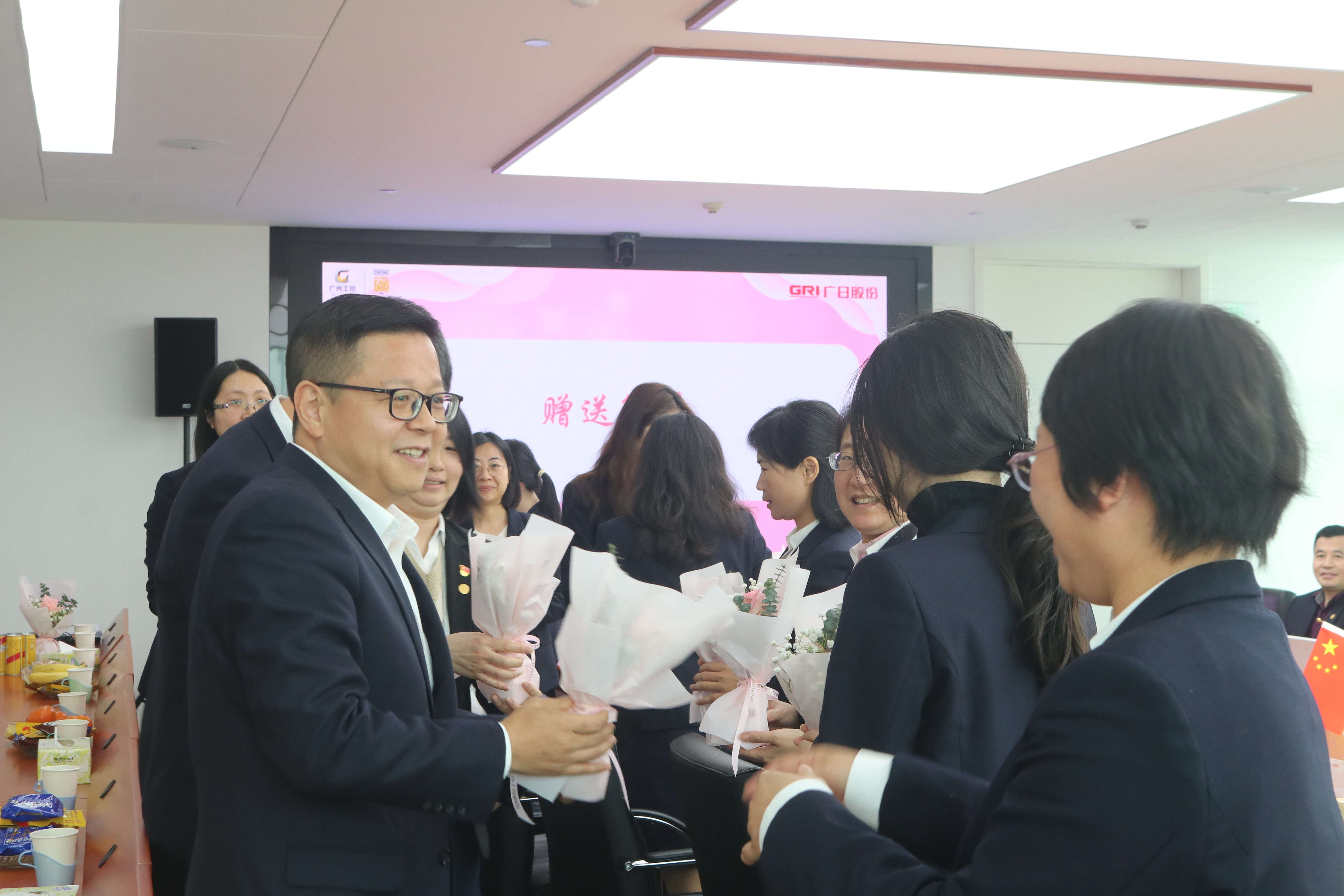 28圈官网版-创意平台,注册畅享文化之梦!